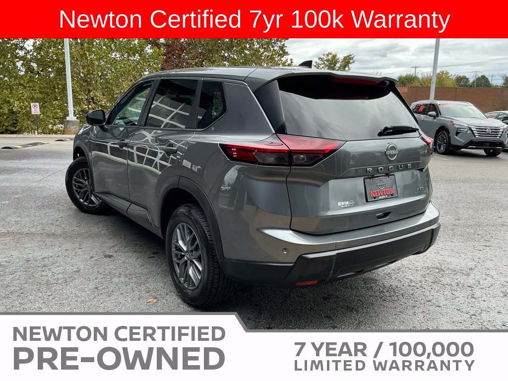Used 2024 Nissan Rogue S AWD/4WD image 22