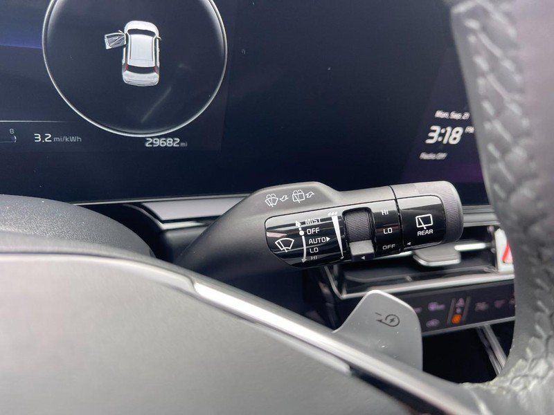 Used 2023 Kia Niro Wind w/ Wind Preserve Package FWD image 28