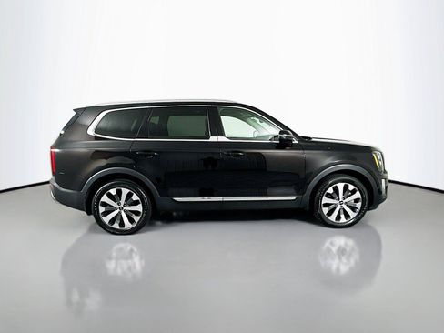 Used 2022 Kia Telluride EX w/ EX Premium Package FWD image 18