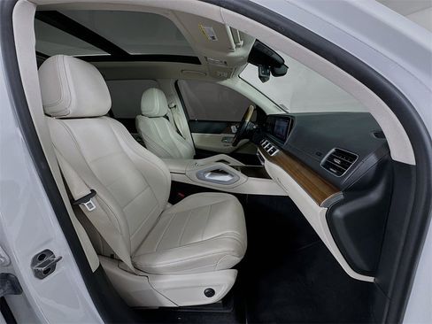 Used 2022 Mercedes-Benz GLS 450 4MATIC image 30