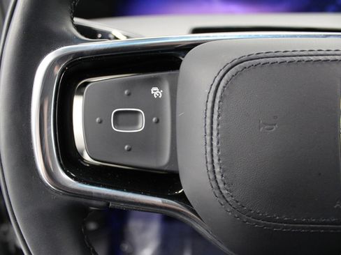 Used 2024 Lincoln Nautilus Reserve image 21