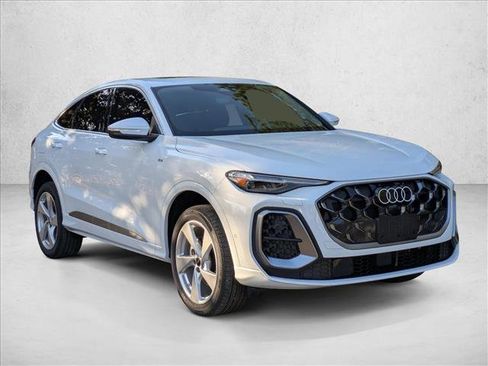 New 2025 Audi Q5 Premium Plus image 9