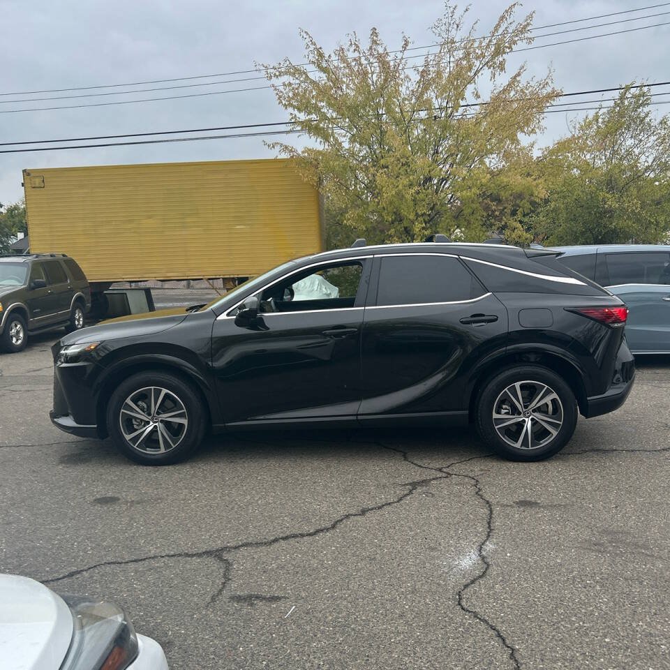 Used 2023 Lexus RX 350 Premium w/ Accessory Package (Z1) FWD image 40