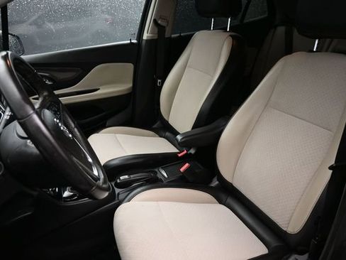 Used 2019 Buick Encore Sport Touring FWD image 14