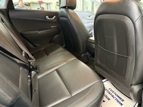 Used 2022 Hyundai Kona Limited w/ Cargo Package AWD/4WD image 31