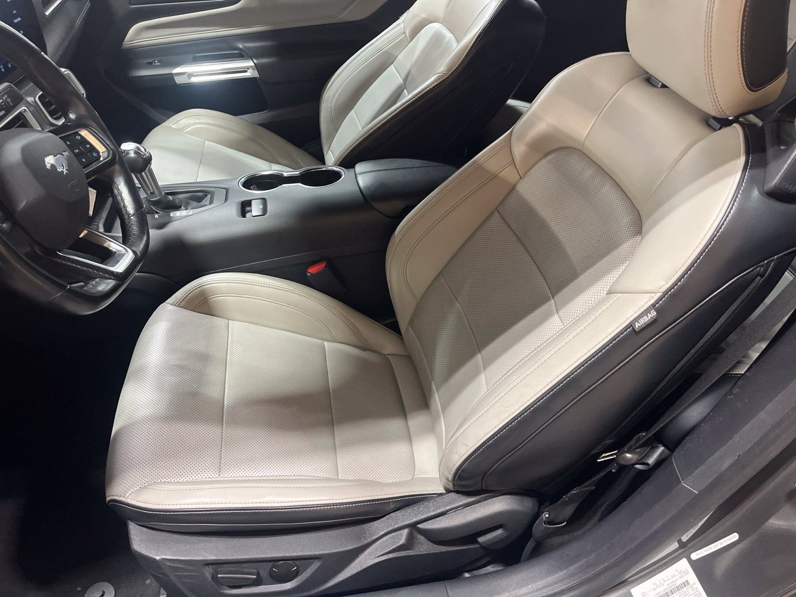 Used 2024 Ford Mustang Premium RWD image 13