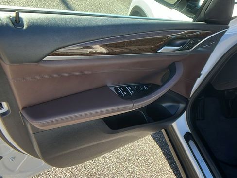 Used 2019 BMW X3 sDrive30i w/ Premium Package image 11