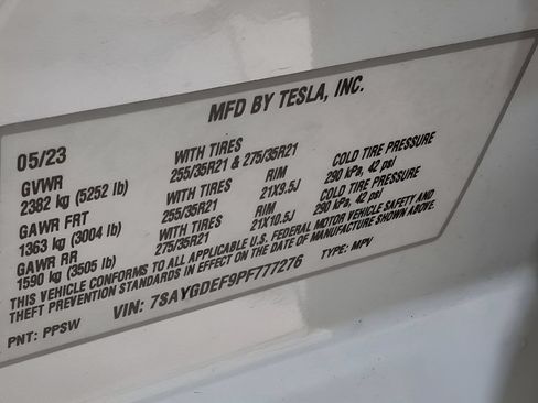 Used 2023 Tesla Model Y Performance AWD/4WD image 12