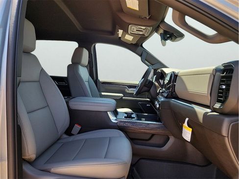 New 2025 GMC Sierra 2500 SLT w/ Texas SLT Premium Package image 20