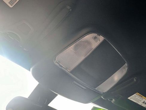 Used 2022 Dodge Charger SXT image 30