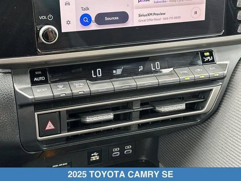Used 2025 Toyota Camry SE FWD image 21