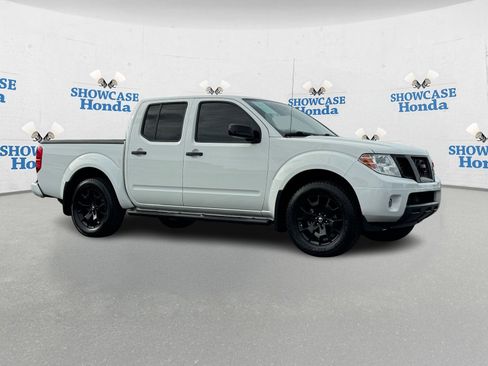 Used 2019 Nissan Frontier SV w/ Value Truck Package image 10