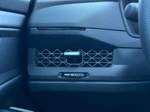 New 2025 Honda Accord SE image 25