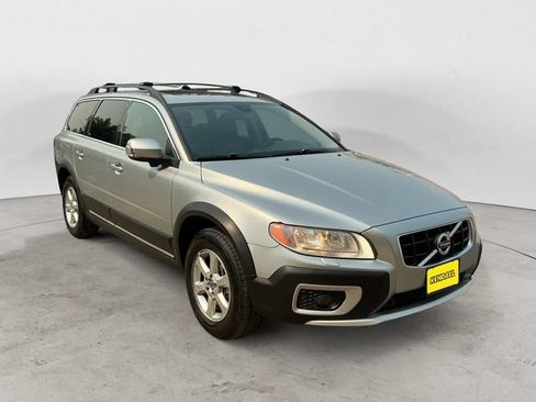 Used 2010 Volvo XC70 3.2 AWD/4WD image 3