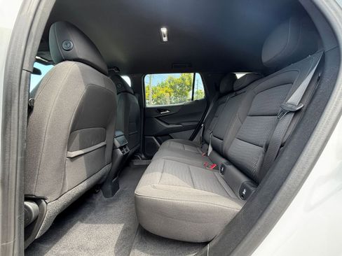 Used 2025 Chevrolet Equinox LT FWD image 22