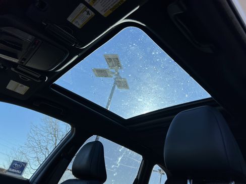 Used 2025 Subaru Forester Limited w/ Popular Package #2 image 6