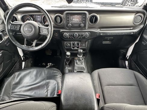 Used 2018 Jeep Wrangler Unlimited Sport S image 14