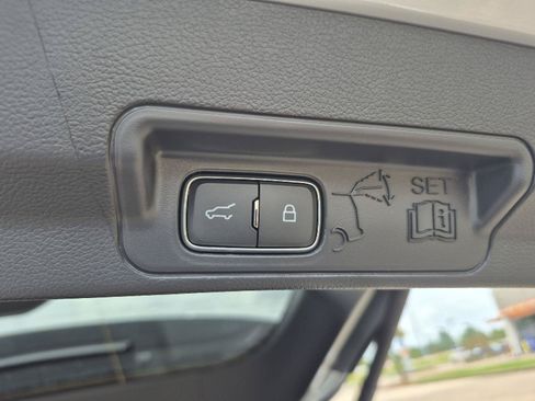 Certified 2026 Ford Explorer Tremor AWD/4WD image 11
