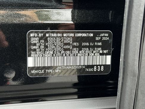 New 2025 Mitsubishi Outlander SE image 27