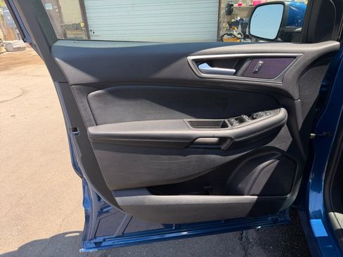 Used 2022 Ford Edge SEL w/ Convenience Package AWD/4WD image 19