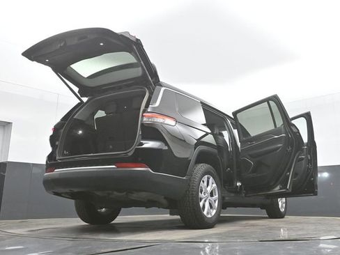 Used 2021 Jeep Grand Cherokee L Limited AWD/4WD image 56