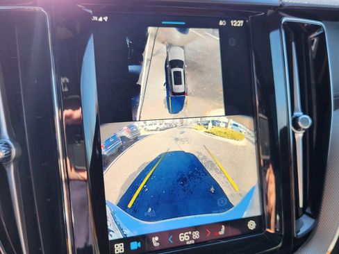 Certified 2025 Volvo XC60 T8 Polestar image 19