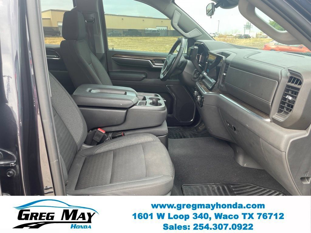 Used 2023 Chevrolet Silverado 1500 RST RWD image 31