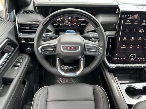 New 2026 GMC Yukon XL Elevation w/ Elevation Premium Package image 14