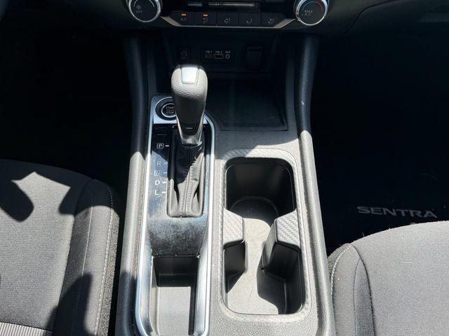 Used 2024 Nissan Sentra SV FWD image 25