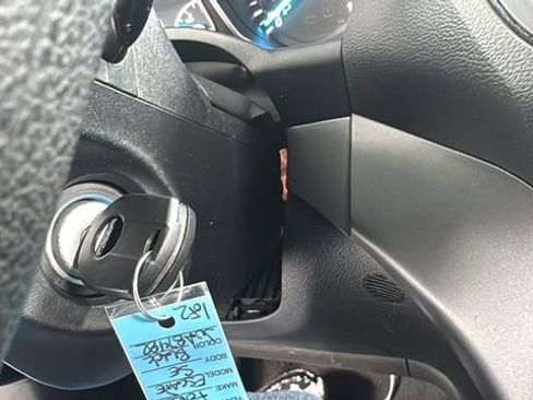 Used 2018 Ford Escape SE image 23