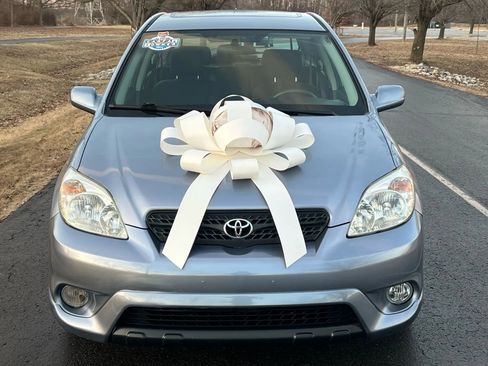 Used 2007 Toyota Matrix XR image 2