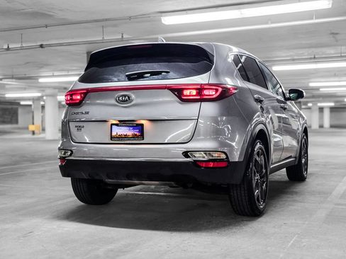 Used 2022 Kia Sportage LX w/ LX AWD Value Edition Package image 7