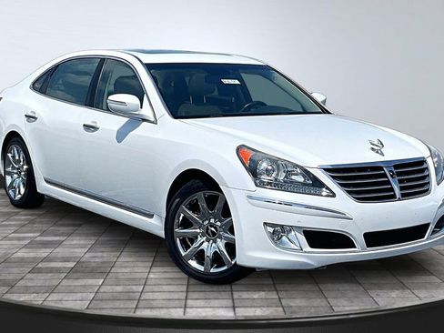 Used 2011 Hyundai Equus Ultimate RWD image 11