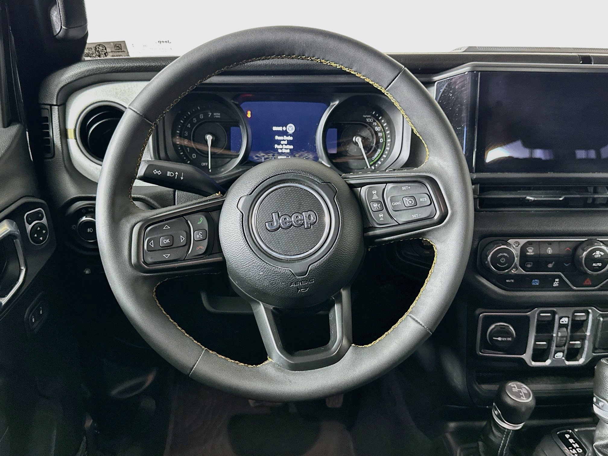 Used 2024 Jeep Wrangler Unlimited w/ Convenience Group AWD/4WD image 18