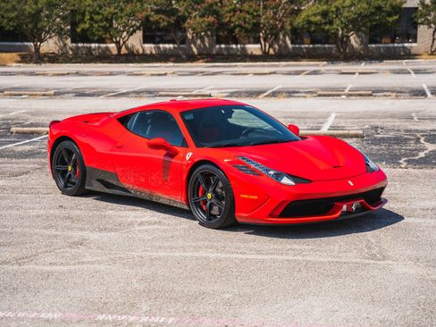 Used 2015 Ferrari 458 Speciale Coupe RWD image 13