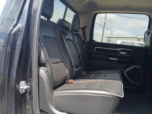 Used 2020 RAM 1500 Laramie RWD image 14