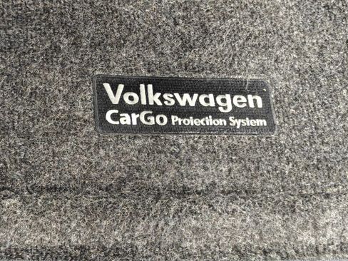 Used 2024 Volkswagen Tiguan SE R-Line image 36