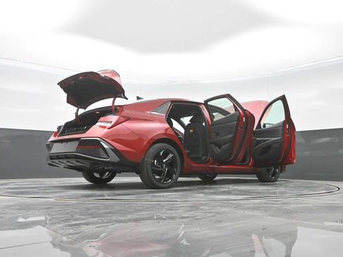 New 2026 Hyundai Elantra SEL Sport Premium image 42