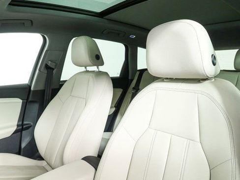 Certified 2025 Audi Q6 e-tron Premium Plus w/ Premium Plus image 5