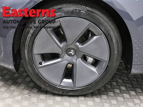 Used 2023 Tesla Model 3 Standard Range RWD image 26