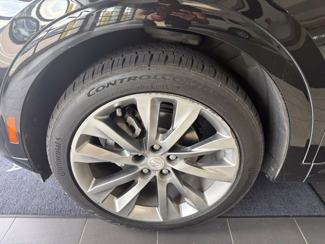 Used 2021 Buick Envision Avenir w/ Technology Package II FWD image 16