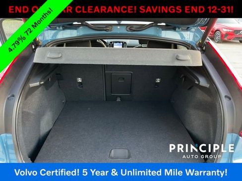 Certified 2023 Volvo C40 Recharge Core image 27