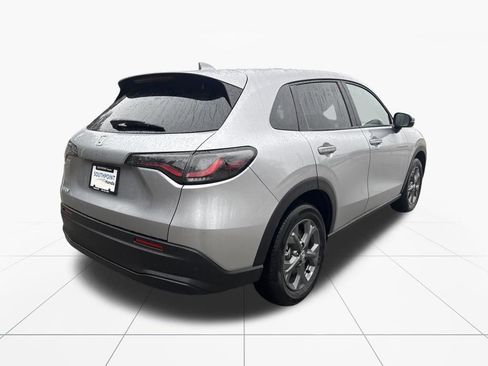 New 2026 Honda HR-V LX image 8