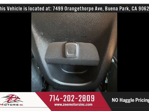 Used 2017 GMC Canyon 2WD Crew Cab w/ Convenience Package image 38