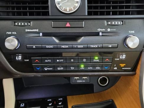 Used 2020 Lexus RX 450h AWD w/ Premium Package image 21