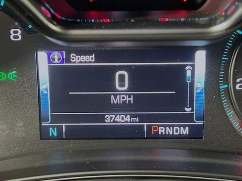 Used 2018 Chevrolet Impala Premier w/ Premier Confidence Package image 10