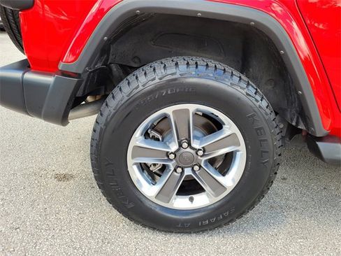 Used 2022 Jeep Wrangler Unlimited Sahara image 20