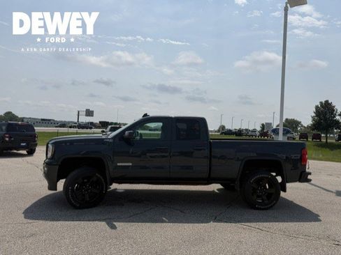 Used 2017 GMC Sierra 1500 SLE w/ Elevation Edition AWD/4WD image 5