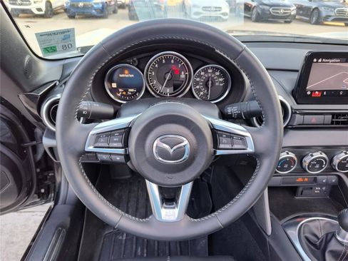Used 2022 MAZDA MX-5 Miata Grand Touring image 17
