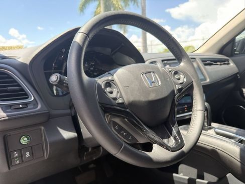 Used 2022 Honda HR-V EX-L image 30